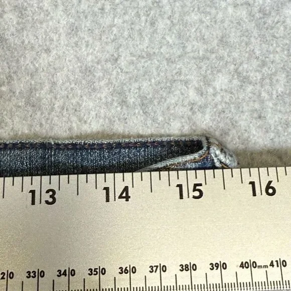 Vintage 7 for all Mankind Women's Size 30 Lightwash Bootcut Jeans USA - Picture 4 of 9